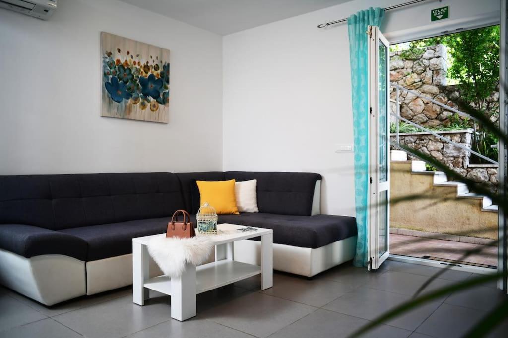 Wave N' Sea Apartment With A Private Pool Dubrovnik Extérieur photo