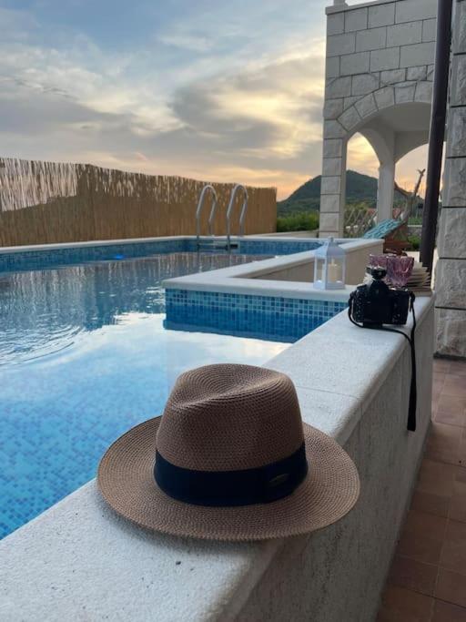 Wave N' Sea Apartment With A Private Pool Dubrovnik Extérieur photo